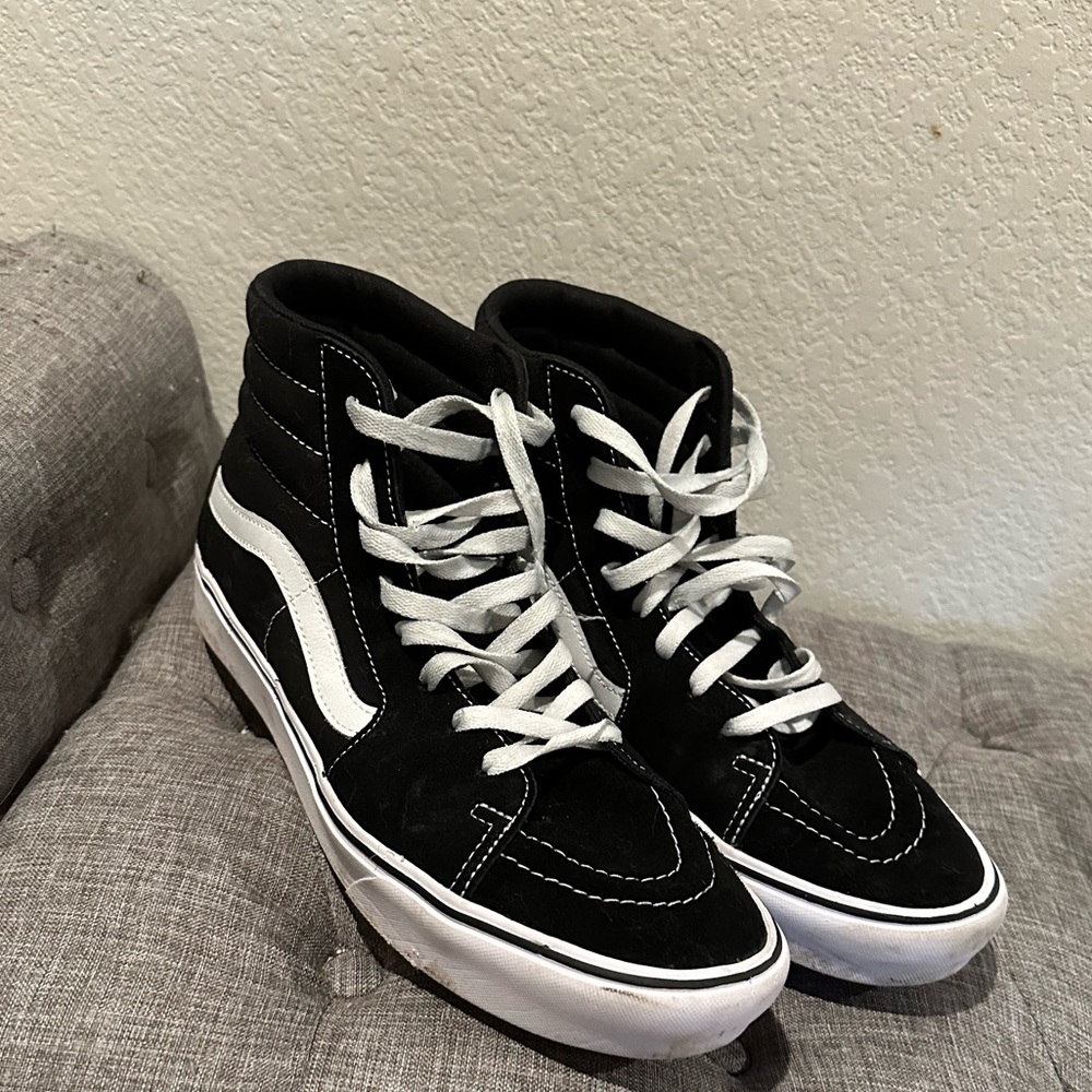 Men’s vans size 12 old skool